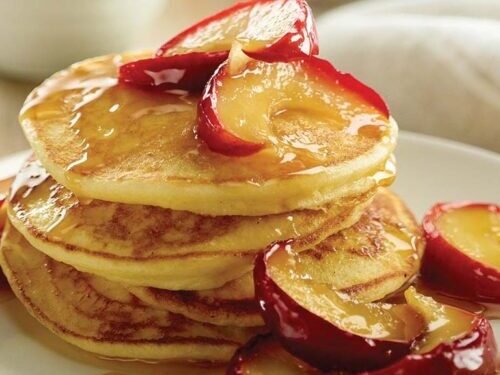 Recettes Québec - Ricotta and caramelized apple pancakes