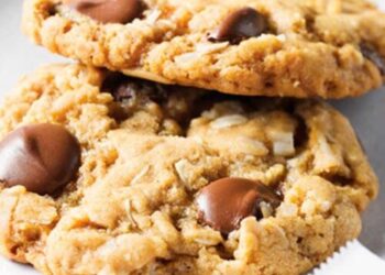 Oatmeal Chocolate Chip Cookies