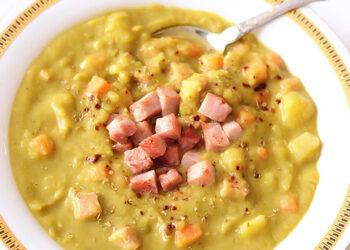 Slow Cooker Pea Soup